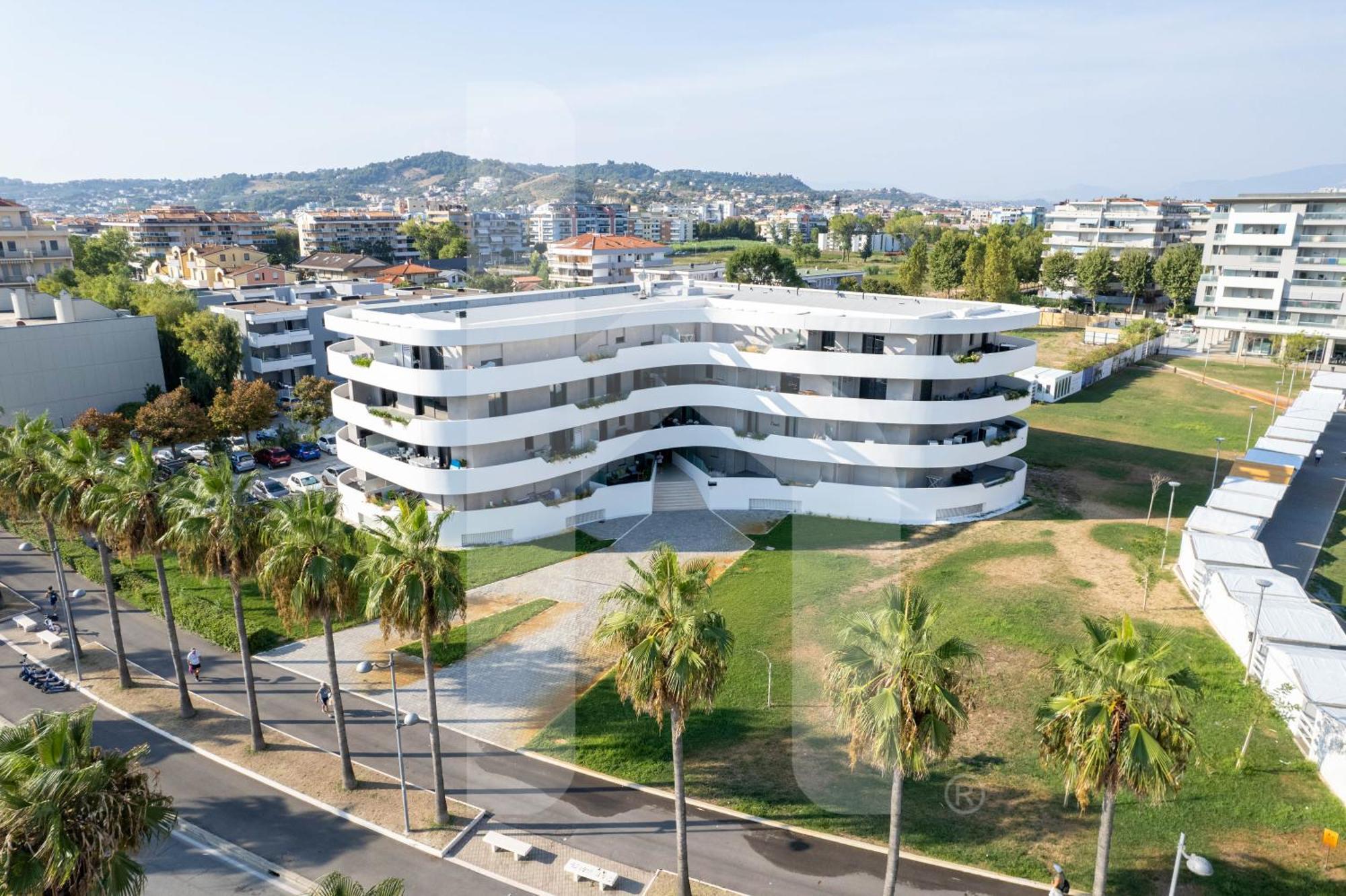Homiday - Waterfront Montesilvano Marina Dış mekan fotoğraf